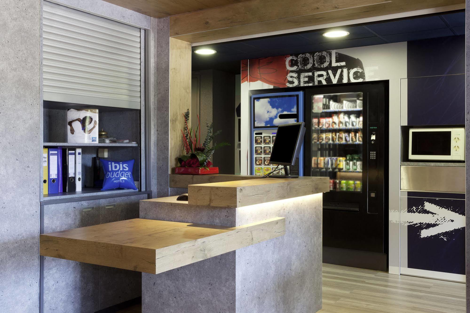Ibis Budget Aix En Provence Est Le Canet เมย์เฮย ภายนอก รูปภาพ