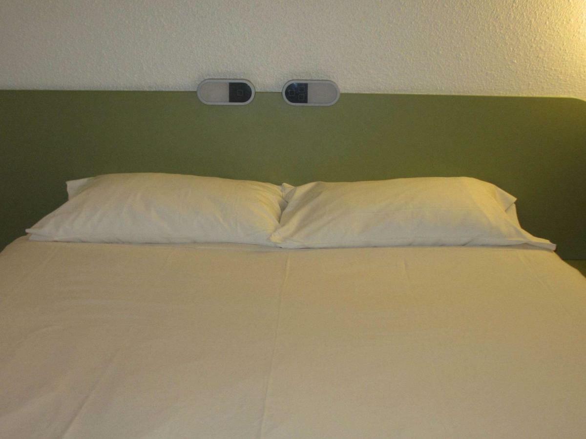 Ibis Budget Aix En Provence Est Le Canet เมย์เฮย ภายนอก รูปภาพ